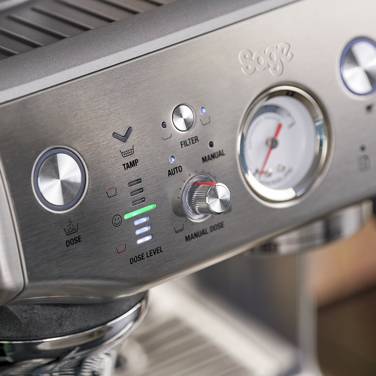 Sage Barista Express Impress (Stainless Steel)